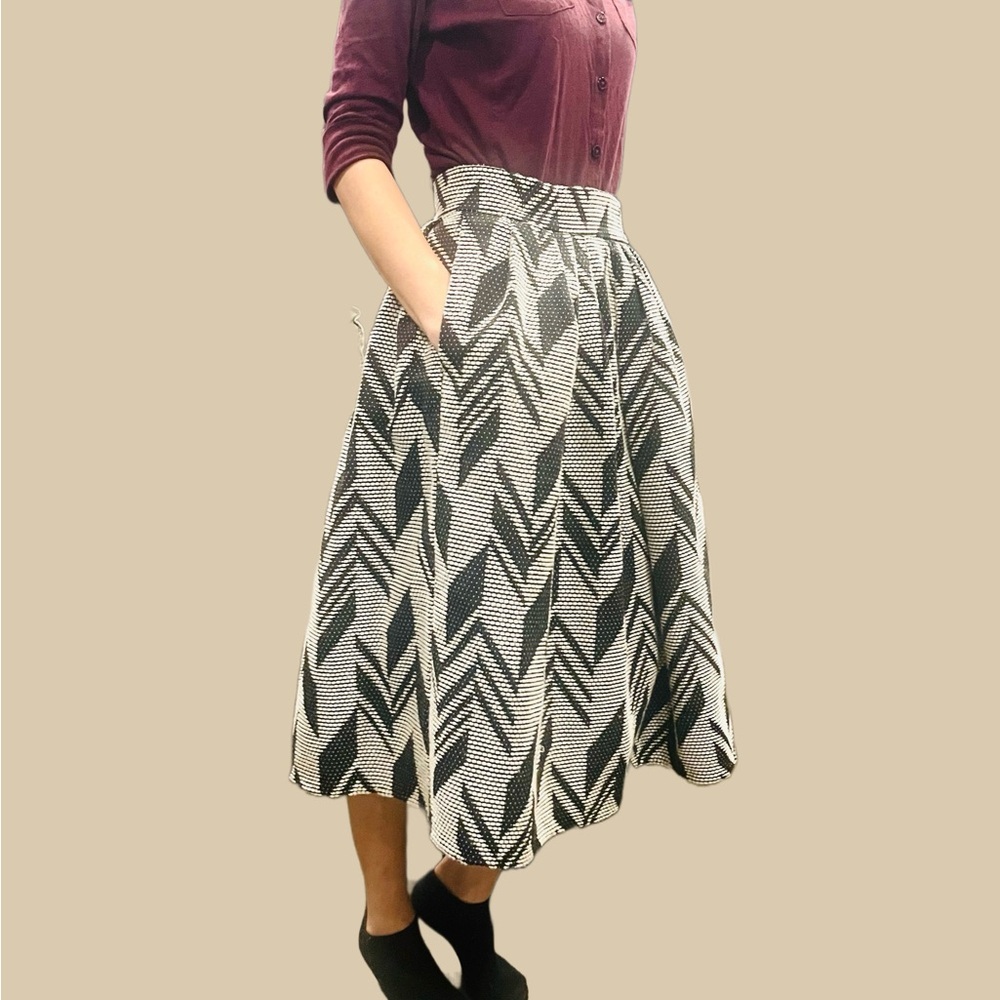 New York & Co Monochromatic Tweed Midi Circle Skirt Size 0